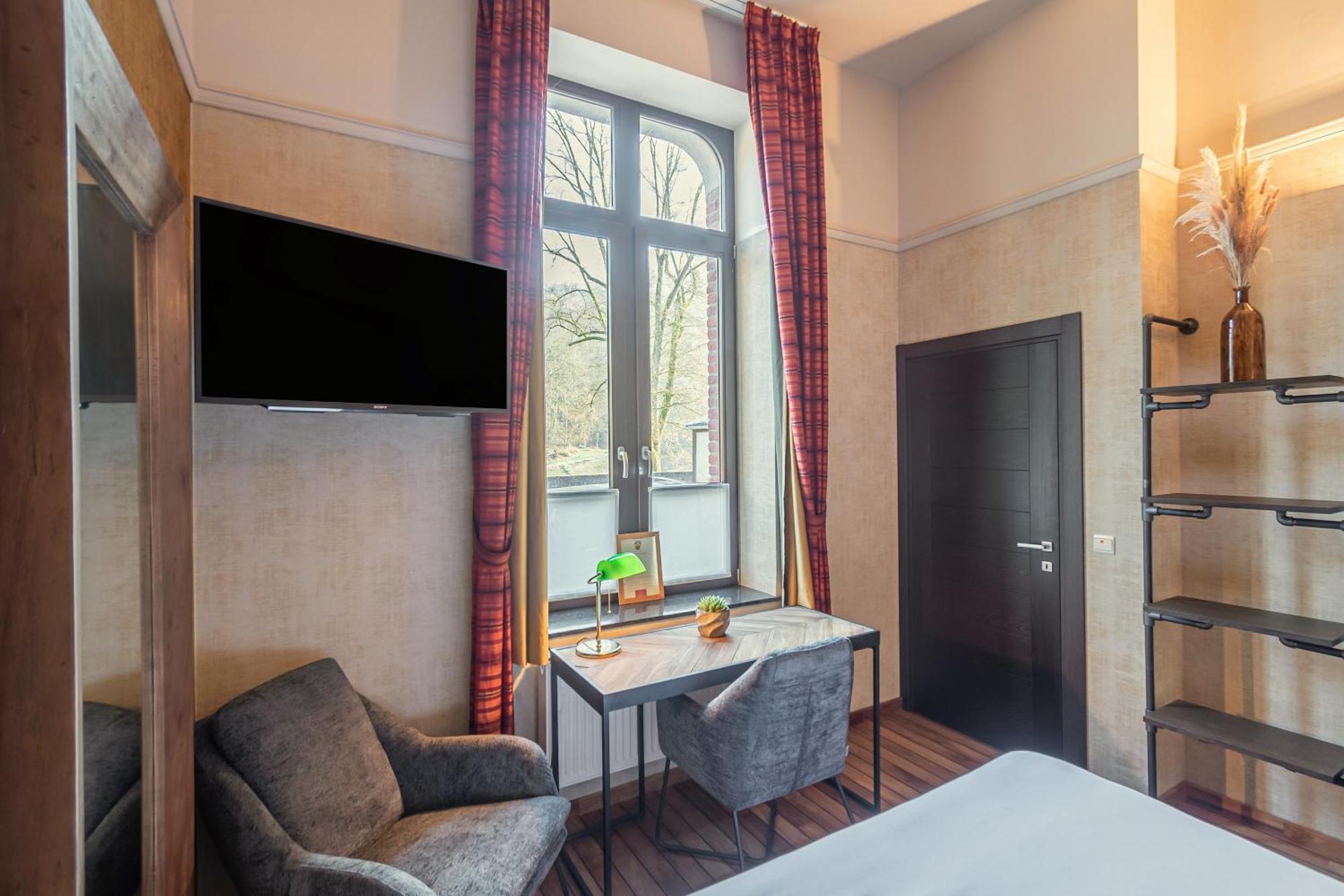 Hotel Des Comtes Durbuy Rum bild
